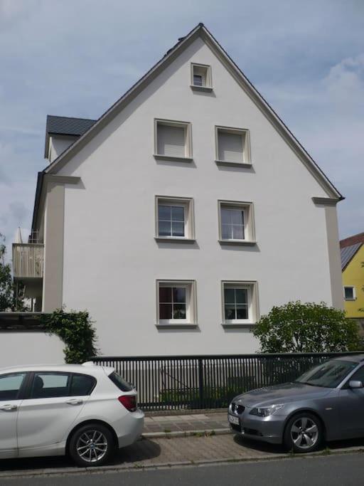 ニュルンベルクSuper Zentral Begehrte Wohnlage Parkplatz Vor Hausアパートメント エクステリア 写真